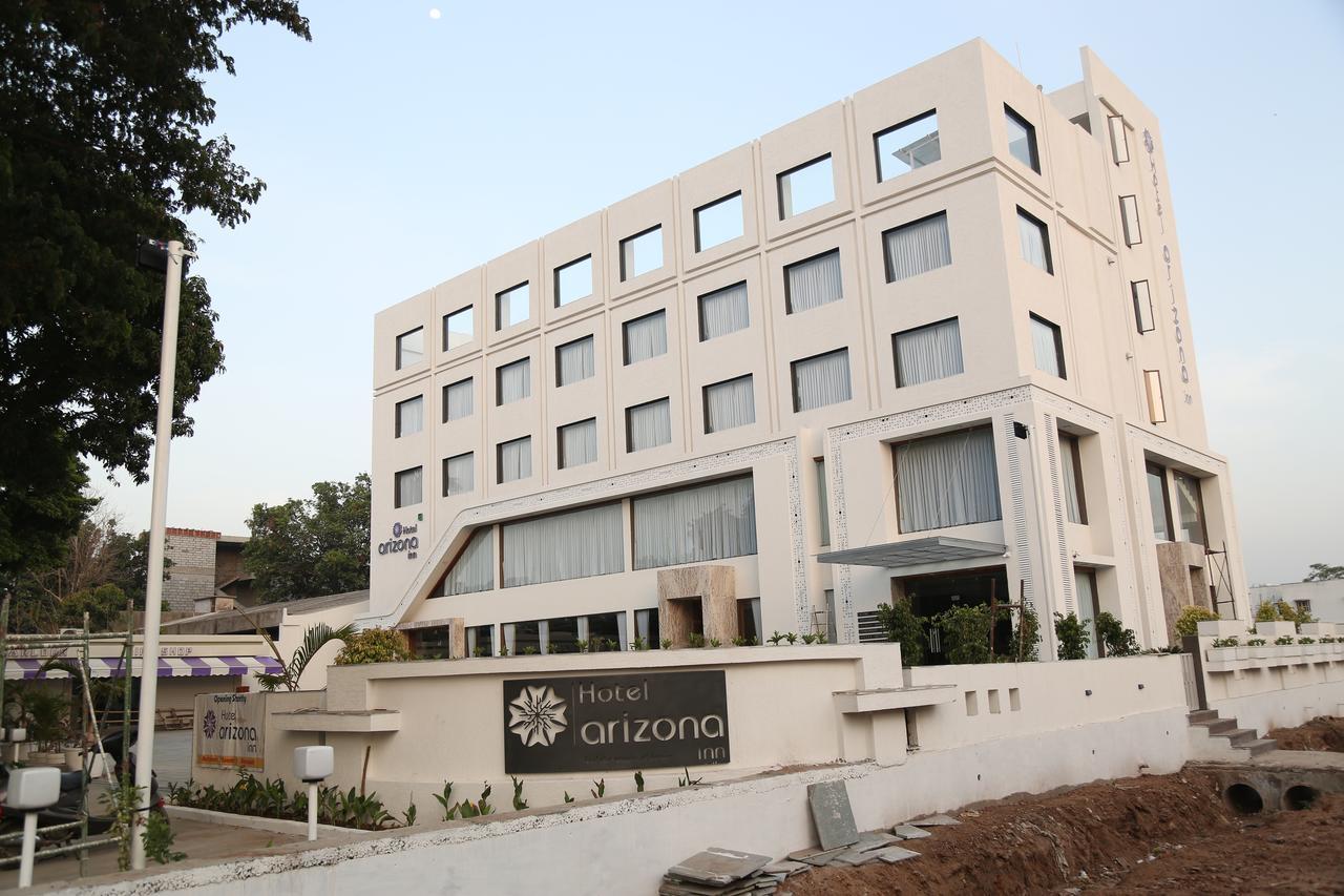 Hotel Arizona Inn Anand Ngoại thất bức ảnh