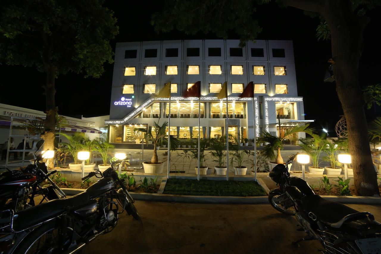 Hotel Arizona Inn Anand Ngoại thất bức ảnh
